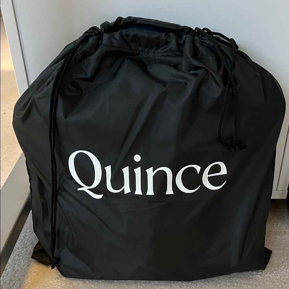Quince Transit Quilted Small Crossbody Tote BRAND NEW - Picture 9 of 9